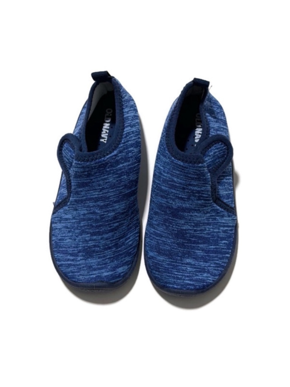 Old Navy Water shoes, size 9